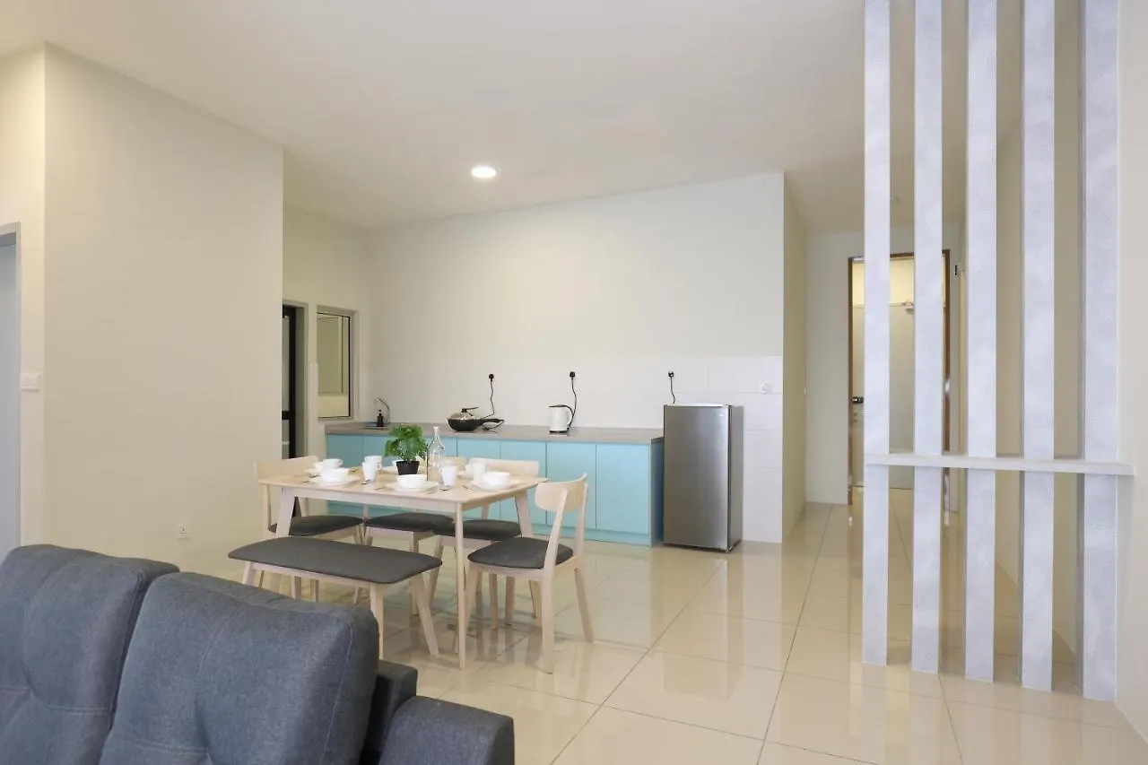Apartament 3-Bedroom W Pool 8 Pax @ Bukit Oug Kuala Lumpur