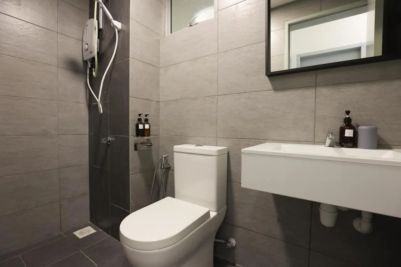 3-Bedroom W Pool 8 Pax @ Bukit Oug Kuala Lumpur