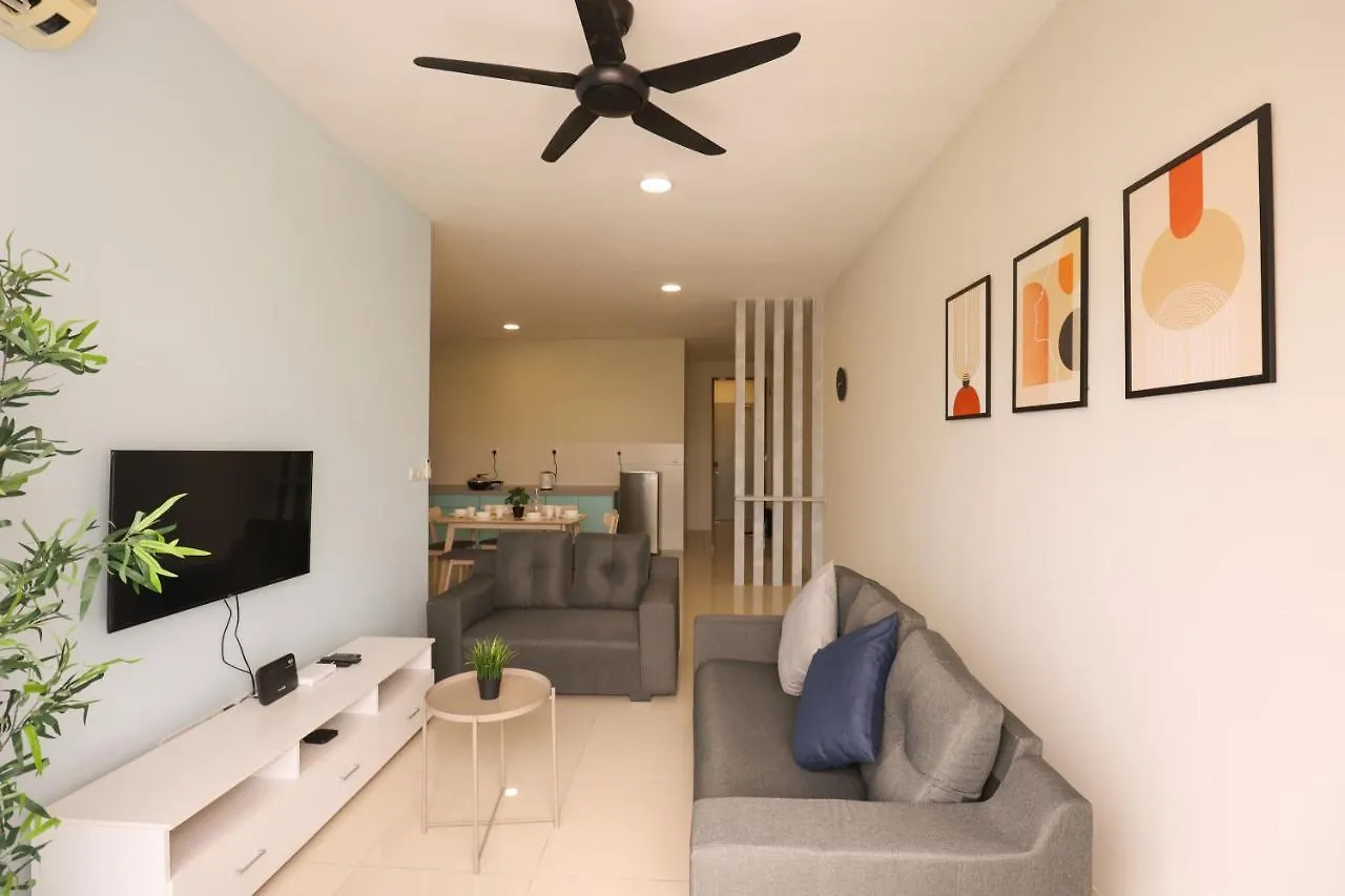 Apartment 3-Bedroom W Pool 8 Pax @ Bukit Oug Kuala Lumpur