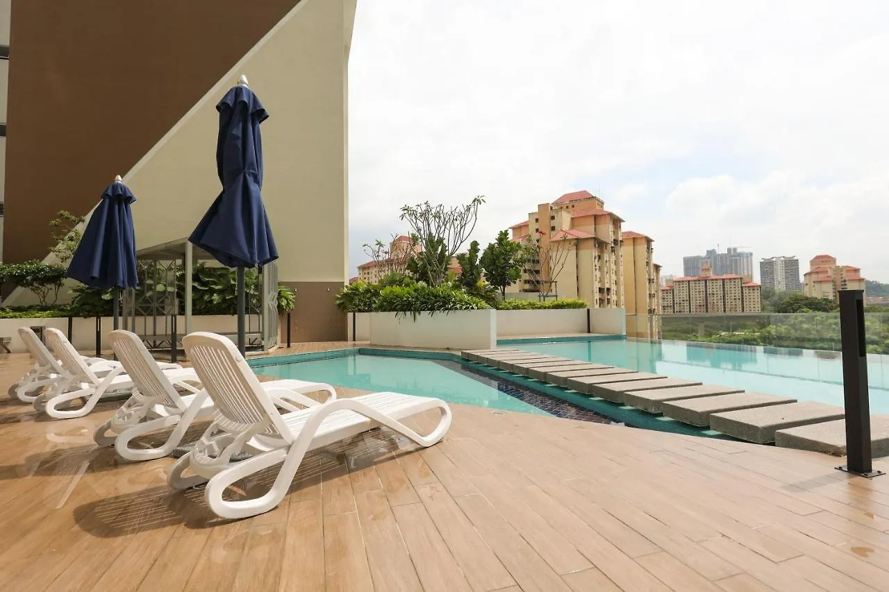 3-Bedroom W Pool 8 Pax @ Bukit Oug Kuala Lumpur 0*,  Malaysia
